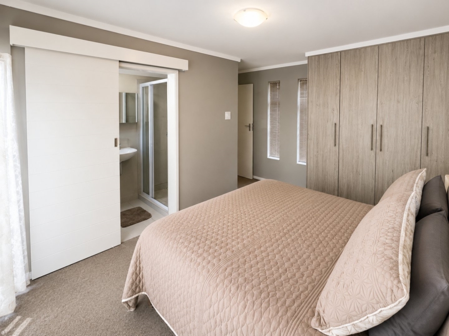 2 Bedroom Property for Sale in Nahoon Valley Park Eastern Cape